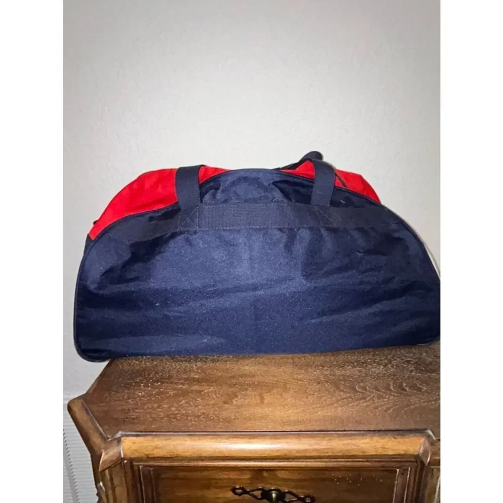 Tommy Hilfiger Zipper Closure Duffle Bag